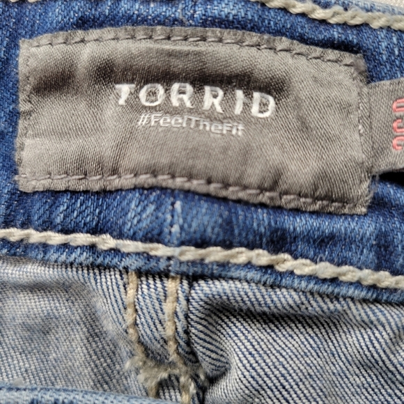 Torrid Jeans Women Plus Size 26 46X26 Blue Girlfriend Ankle Length High Rise - Picture 4 of 13